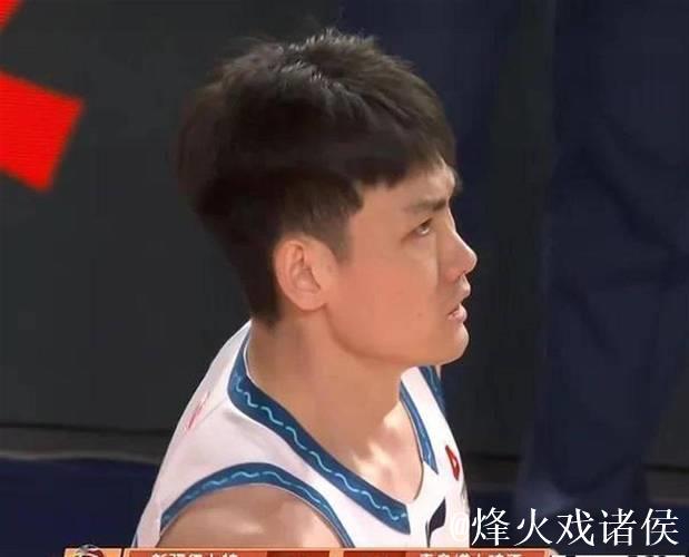 劳森18+15新疆胜青岛 王睿泽20分齐麟17+6